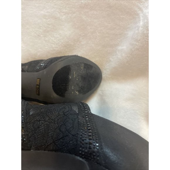 L Lorraine Black Lace Embellished Evening Wear Women’s Heels Sz 8.5 EUC - Picture 8 of 12